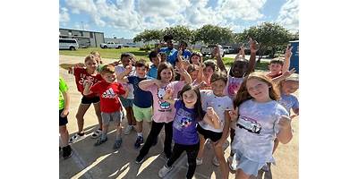 Club Bee After School Care and Summercamp daycare Bastrop Texas