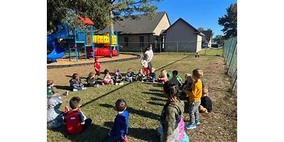 Spanish Schoolhouse, LLC daycare Friendswood Texas